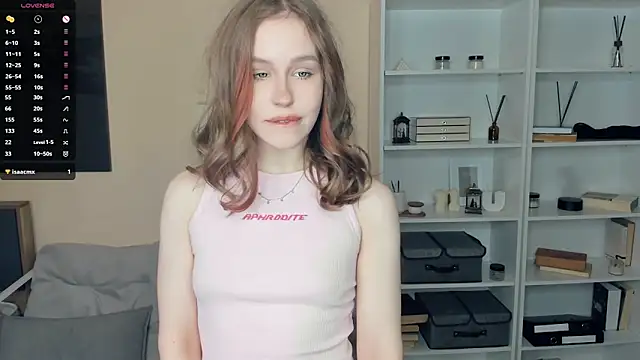 MaliaBourraine online show from February 5, 7:35 am