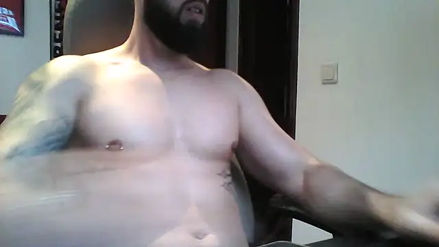 Snapshot of yourfantasy777 chatting on June 13, 7:34 pm yourfantasy777 online show from June 13, 7:34 pm