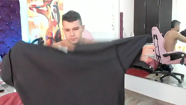 Snapshot of BooyHott_ chatting on November 29, 7:06 pm BooyHott online show from November 29, 7:06 pm