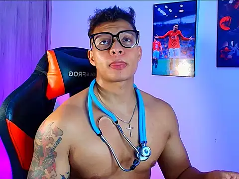 evan greey online show from November 3, 4:25 am