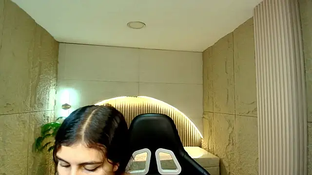 dany r  online show from March 19, 12:53 pm