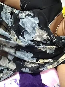 sweetqueen143 online show from March 4, 3:51 pm