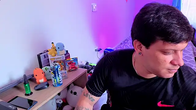 Snapshot of ryden_01 chatting on September 23, 1:58 pm ryden 01 online show from September 23, 1:58 pm