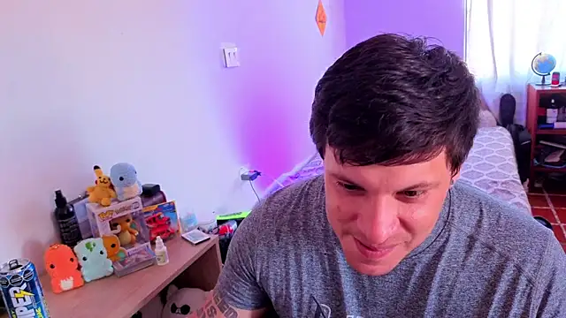 Snapshot of ryden_01 chatting on September 24, 2:31 pm ryden 01 online show from September 24, 2:31 pm