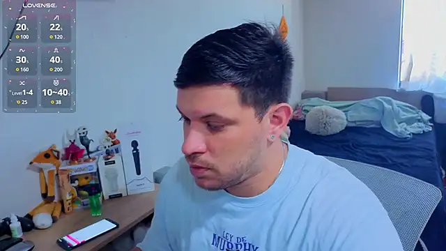 Snapshot of ryden_01 chatting on November 1, 9:17 pm ryden 01 online show from November 1, 9:17 pm