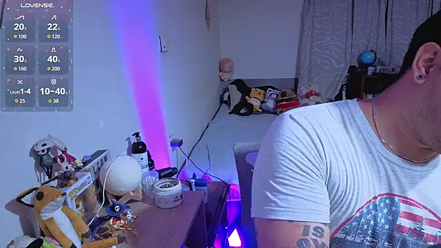 ryden 01 online show from February 6, 11:19 pm