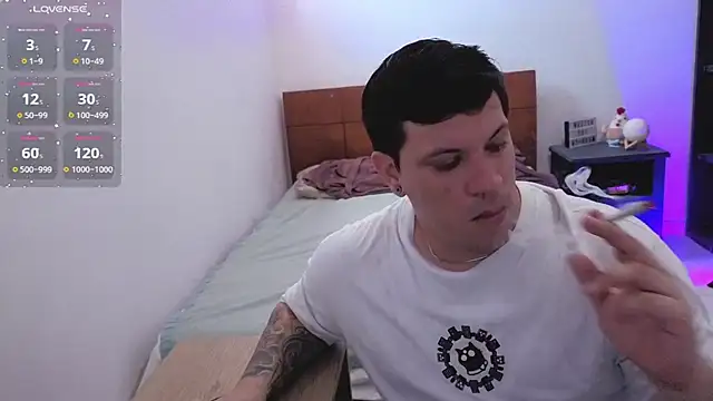 ryden 01 online show from April 12, 8:25 pm