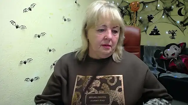 MilenaWedxy online show from November 2, 6:05 am