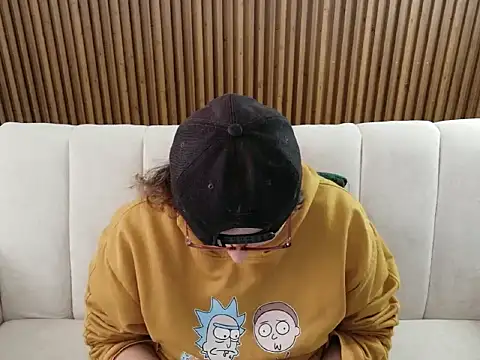 dirty feelena online show from February 25, 6:28 pm