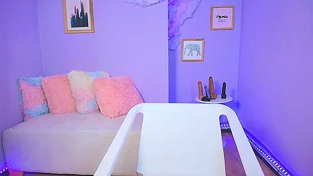 cat nasty online show from October 28, 8:44 pm