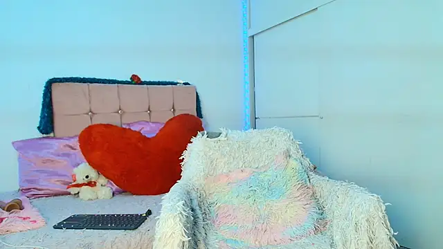 cat nasty online show from July 19, 12:25 am