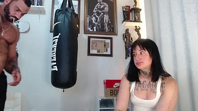 henryhadesflirt online show from April 3, 6:17 pm