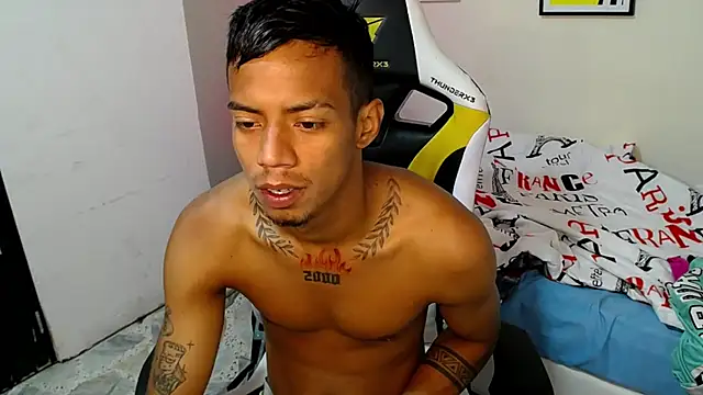 Snapshot of Nando_coll chatting on October 31, 11:33 am Nando coll online show from October 31, 11:33 am