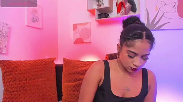 camilafoox7 online show from January 17, 3:22 am