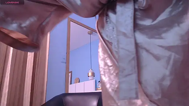 PenelopeBond online show from September 30, 12:54 pm