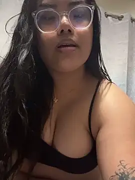 kiaradanielaxx online show from February 17, 5:37 am