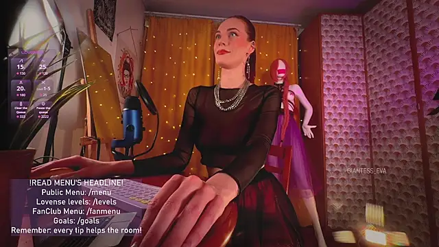 Giantess Eva online show from April 17, 4:10 pm