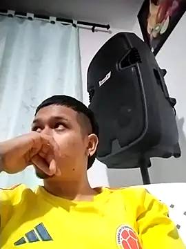 Snapshot of Mohamedxxx13 chatting on October 18, 11:05 pm Mohamedxxx13 online show from October 18, 11:05 pm