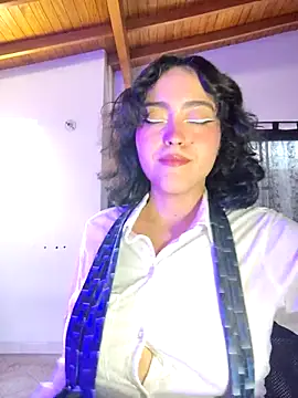 Snapshot of Grecia__x chatting on September 23, 8:23 pm Grecia  x online show from September 23, 8:23 pm