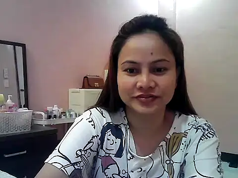 Snapshot of Amarrahlyn chatting on April 30, 9:41 pm Amarrahlyn online show from April 30, 9:41 pm