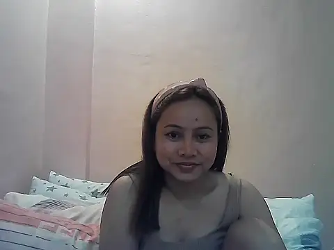 Snapshot of Amarrahlyn chatting on June 11, 9:13 pm Amarrahlyn online show from June 11, 9:13 pm