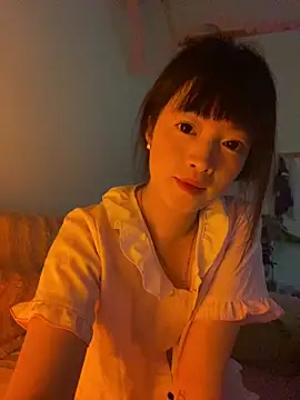 Tramy xx online show from June 27, 2:16 am
