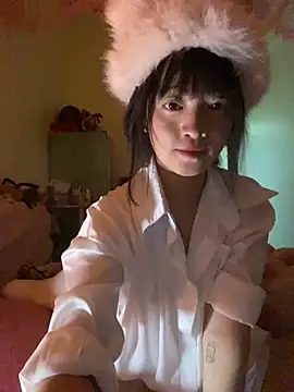Tramy xx online show from July 18, 3:38 pm
