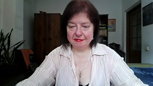 Violet Pulse online show from April 13, 8:31 am