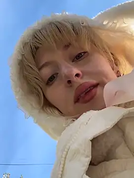 RonnieKiss online show from October 1, 3:34 am