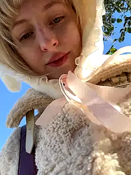 RonnieKiss online show from October 20, 5:08 am