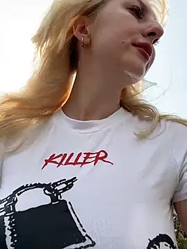 RonnieKiss online show from February 15, 7:38 am