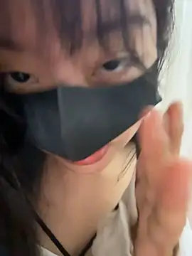 AZ37866 online show from April 12, 4:34 pm