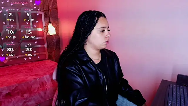 Snapshot of lorem_adams chatting on October 16, 11:44 am lorem adams online show from October 16, 11:44 am