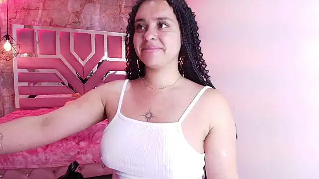 Snapshot of lorem_adams chatting on October 29, 12:07 pm lorem adams online show from October 29, 12:07 pm