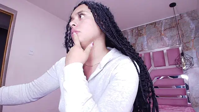 Snapshot of lorem_adams chatting on October 30, 2:24 am lorem adams online show from October 30, 2:24 am