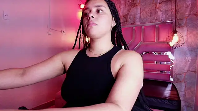 Snapshot of lorem_adams chatting on November 5, 11:43 am lorem adams online show from November 5, 11:43 am