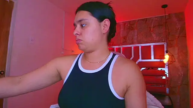 Snapshot of lorem_adams chatting on November 15, 12:02 pm lorem adams online show from November 15, 12:02 pm