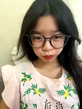 mau15  online show from October 13, 8:47 am