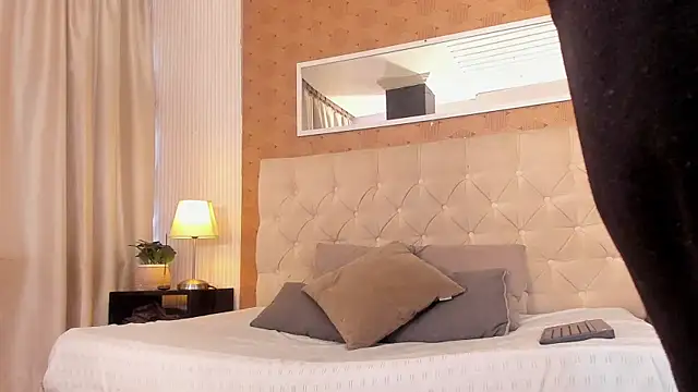 Snapshot of liam_twiink chatting on December 13, 8:58 pm liam twiink online show from December 13, 8:58 pm