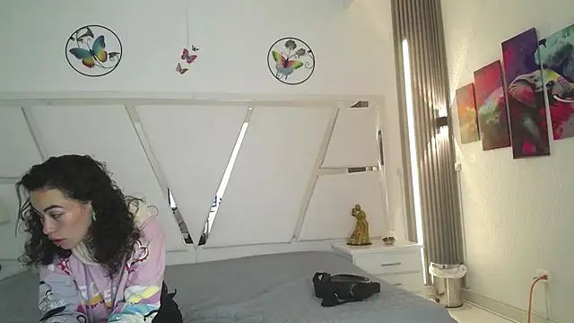 Snapshot of oblivionlove chatting on December 1, 9:20 pm oblivionlove online show from December 1, 9:20 pm