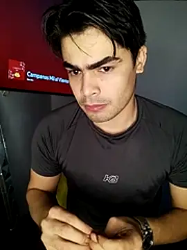 Snapshot of Mason_grey chatting on December 2, 12:32 pm Mason grey online show from December 2, 12:32 pm