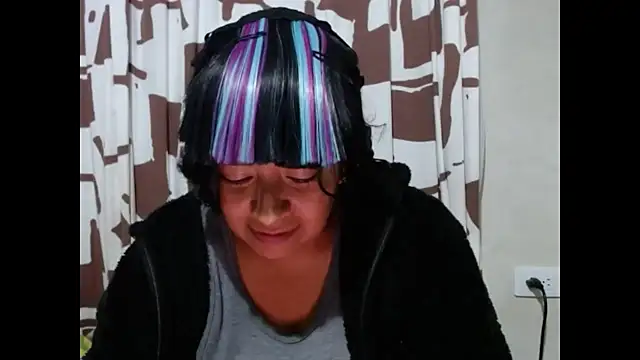 Snapshot of Acelinrose chatting on June 20, 1:52 am Acelinrose online show from June 20, 1:52 am