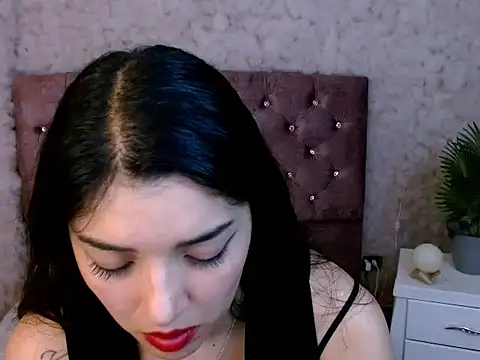 dreams girl online show from October 22, 11:48 pm