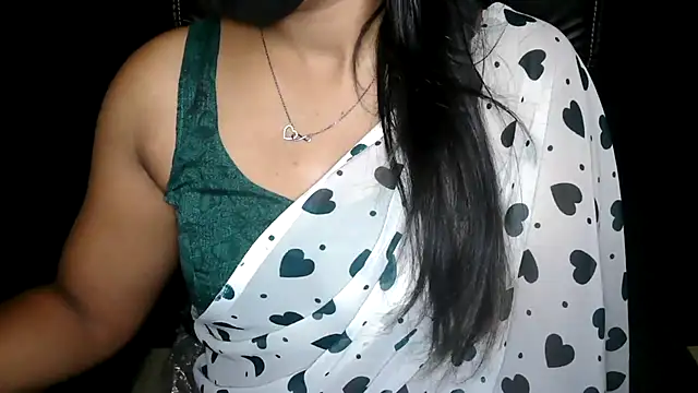 Snapshot of Anusree-Sexy chatting on June 25, 5:50 pm Anusree-Sexy online show from June 25, 5:50 pm