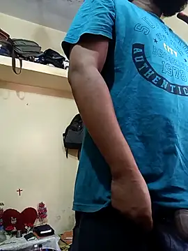 chunkyguy98 online show from February 24, 4:21 am