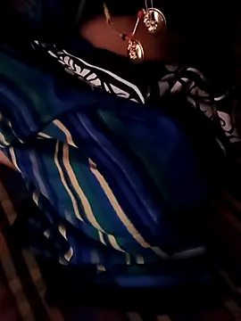 Snapshot of TeluguCuplehyd chatting on November 20, 6:24 am TeluguCuplehyd online show from November 20, 6:24 am