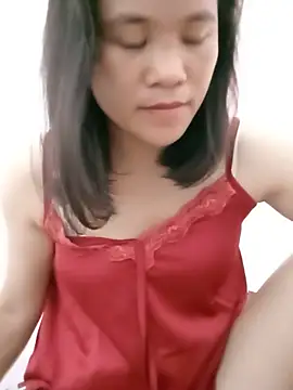 Snapshot of Norah-h chatting on August 5, 1:47 pm Norah-h online show from August 5, 1:47 pm