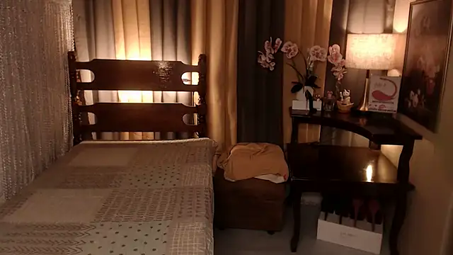 Snapshot of Jastine_hunk chatting on September 26, 1:04 pm Jastine hunk online show from September 26, 1:04 pm