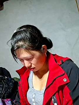 diamond-- online show from February 25, 11:53 am