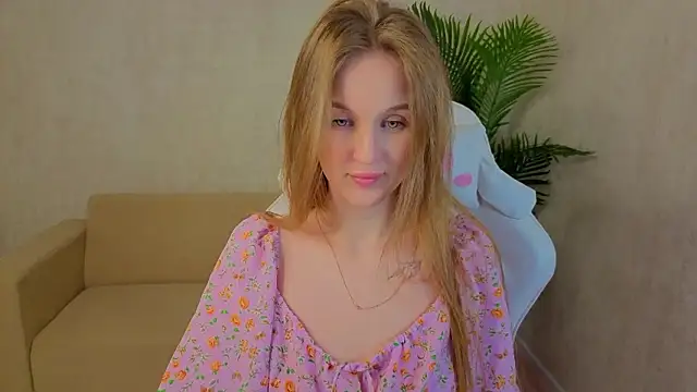 kianawhite online show from March 6, 3:36 am